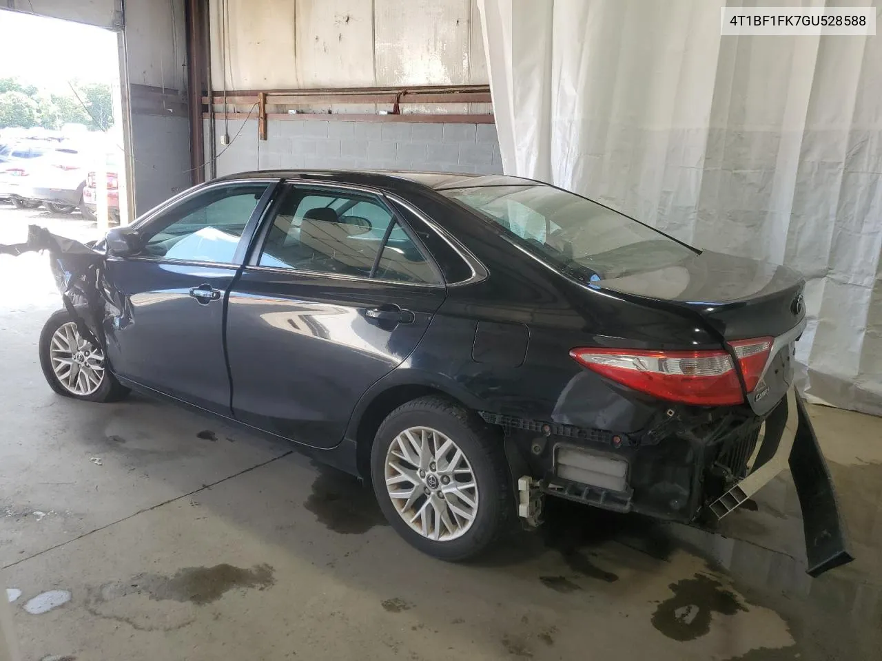 2016 Toyota Camry Le VIN: 4T1BF1FK7GU528588 Lot: 68209104