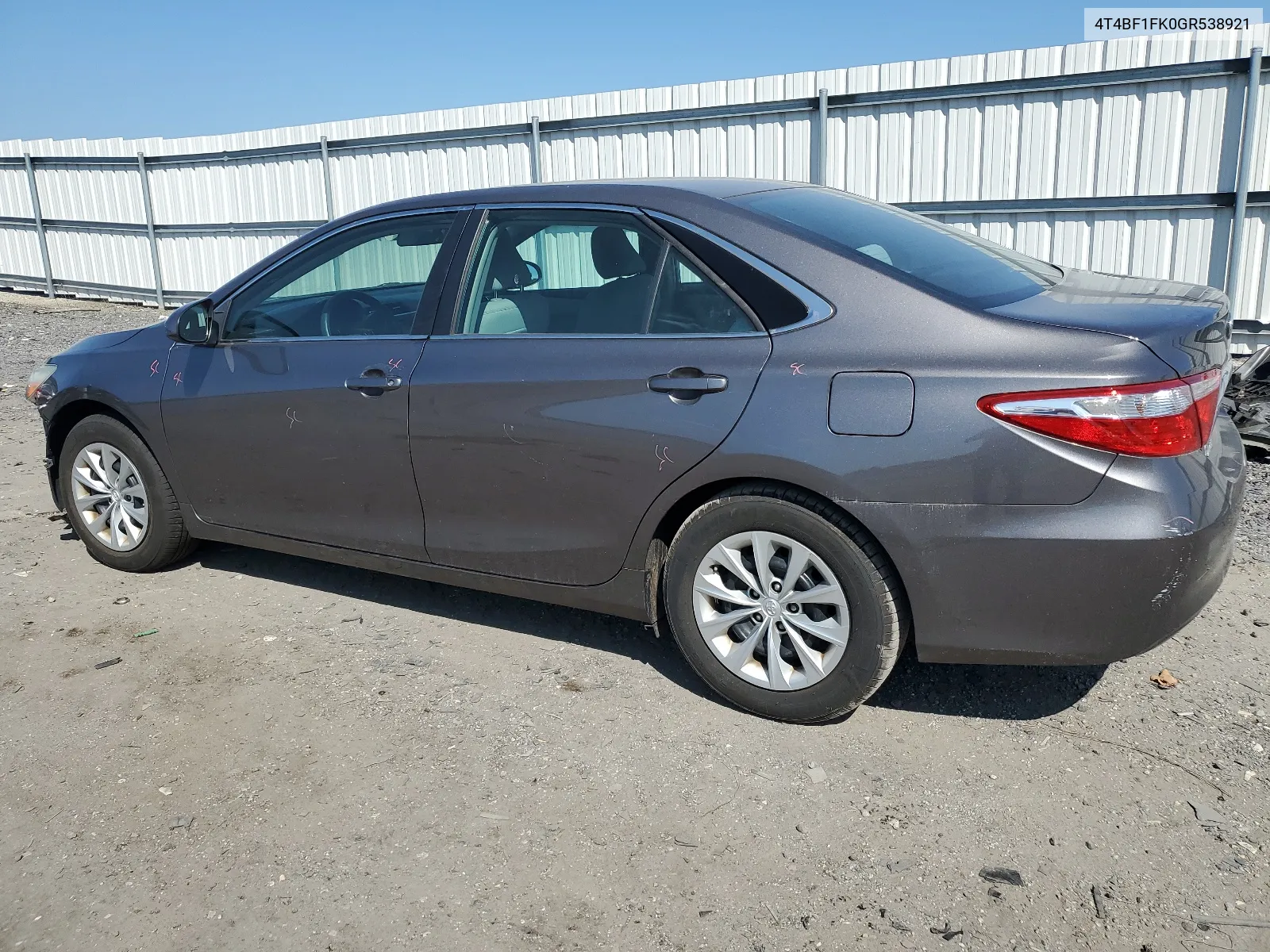 4T4BF1FK0GR538921 2016 Toyota Camry Le