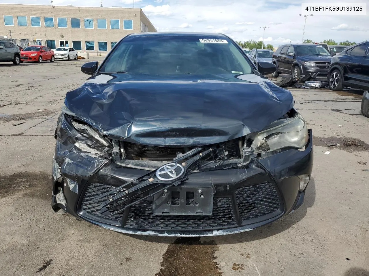 4T1BF1FK5GU139125 2016 Toyota Camry Le