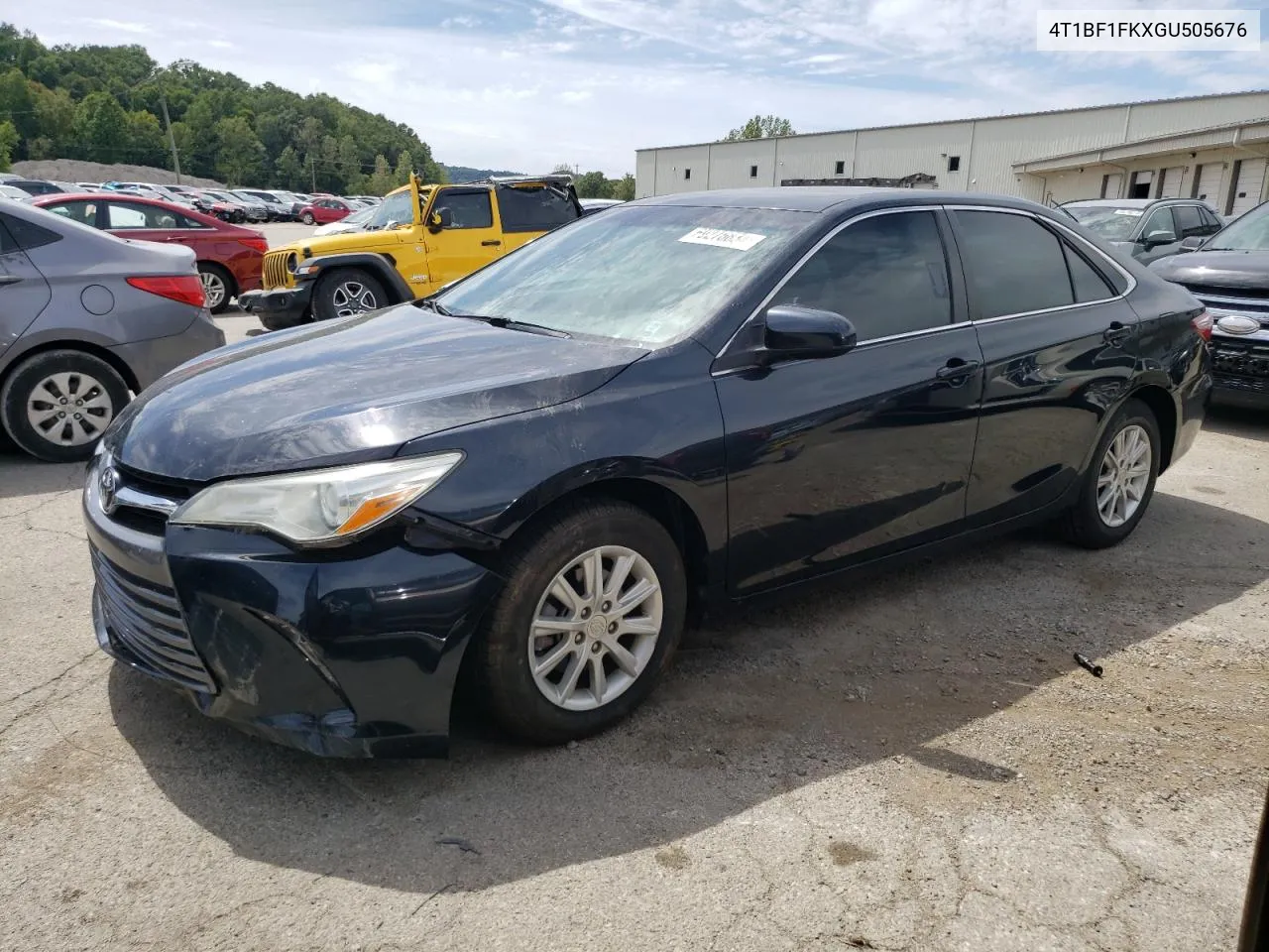 4T1BF1FKXGU505676 2016 Toyota Camry Le