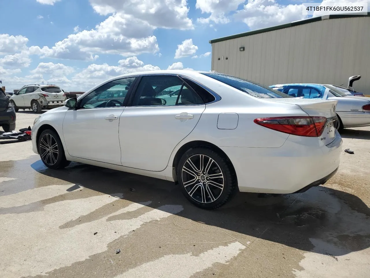 4T1BF1FK6GU562537 2016 Toyota Camry Le