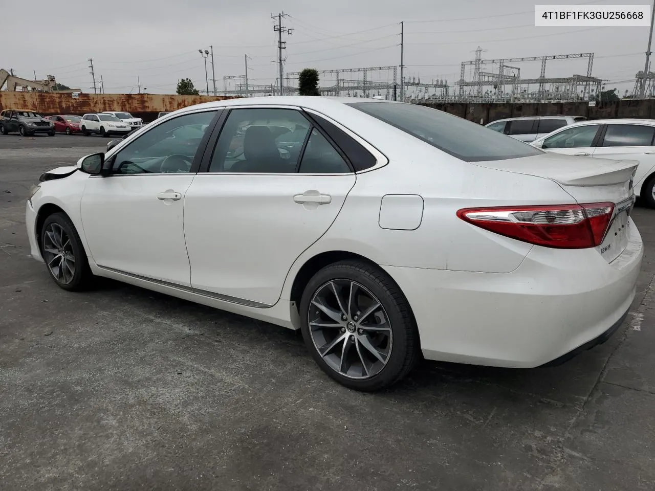 2016 Toyota Camry Le VIN: 4T1BF1FK3GU256668 Lot: 69438974