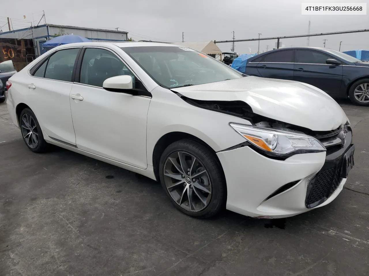 4T1BF1FK3GU256668 2016 Toyota Camry Le