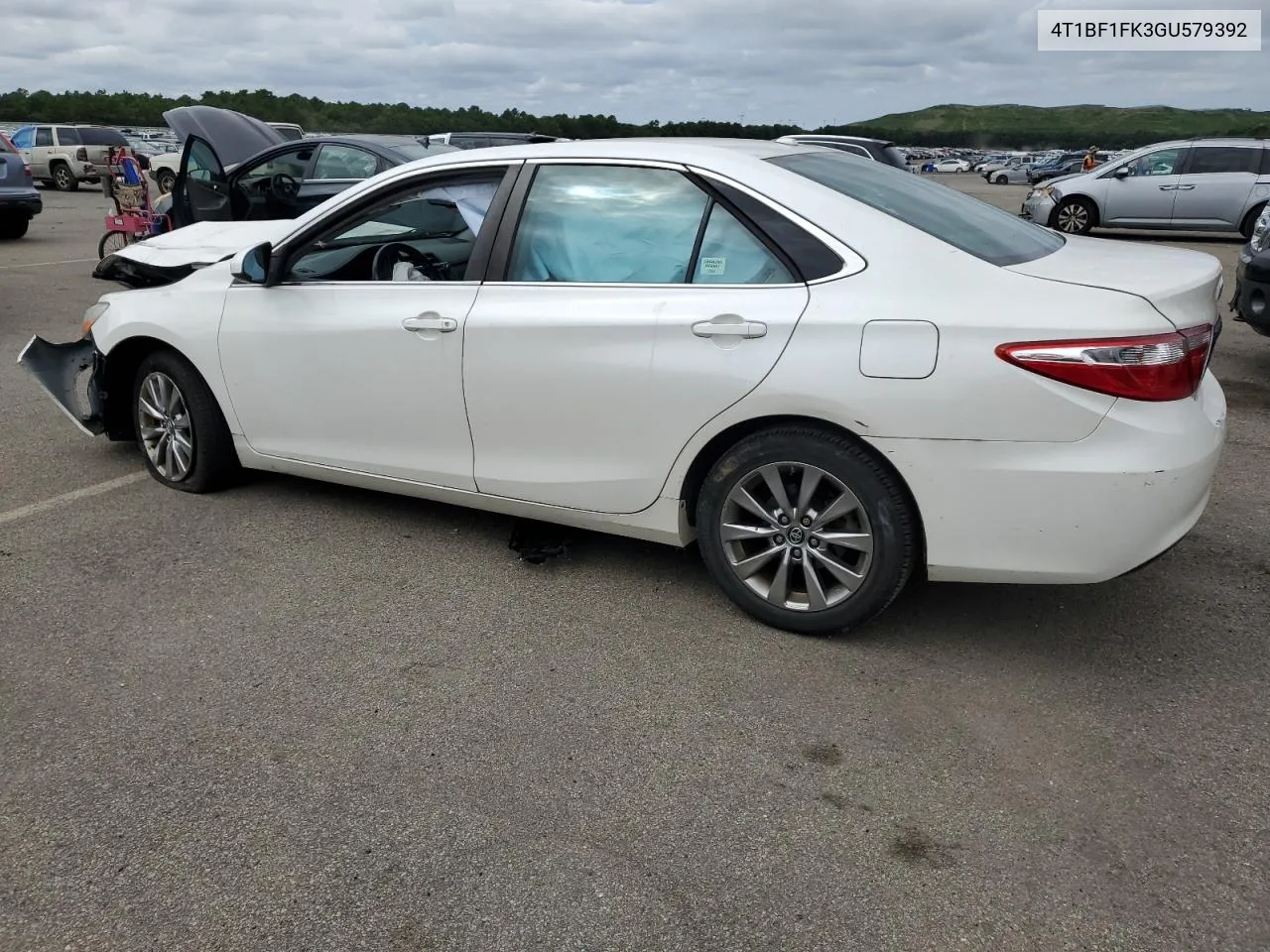 4T1BF1FK3GU579392 2016 Toyota Camry Le