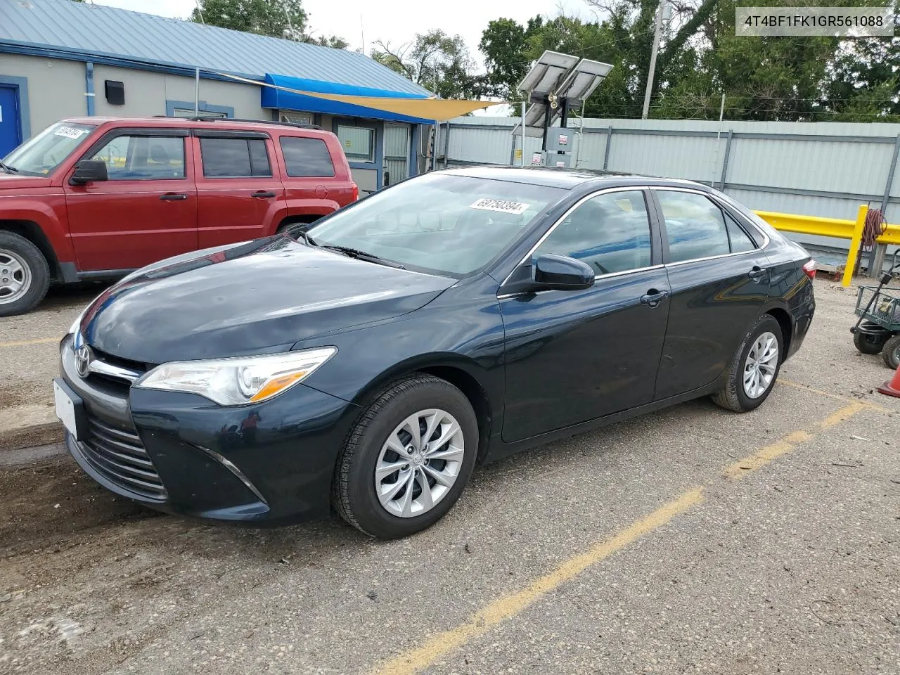 2016 Toyota Camry Le VIN: 4T4BF1FK1GR561088 Lot: 69750394