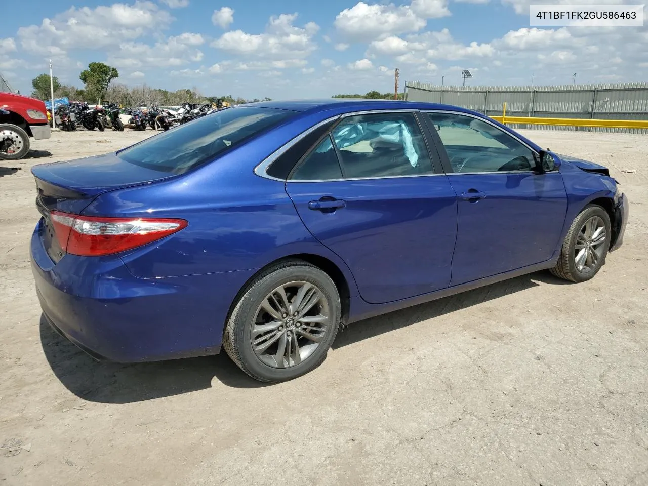 2016 Toyota Camry Le VIN: 4T1BF1FK2GU586463 Lot: 70102144