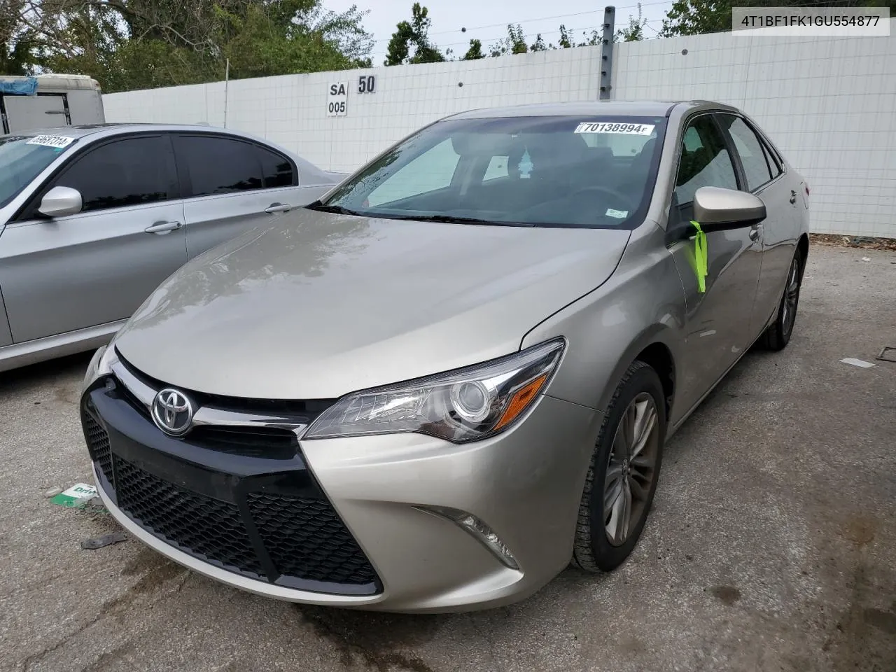 2016 Toyota Camry Le VIN: 4T1BF1FK1GU554877 Lot: 70138994