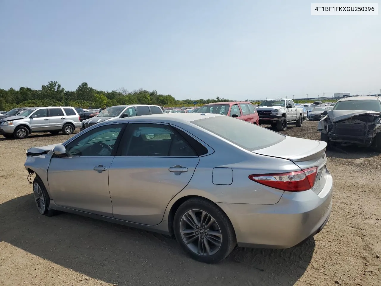 2016 Toyota Camry Le VIN: 4T1BF1FKXGU250396 Lot: 70281984