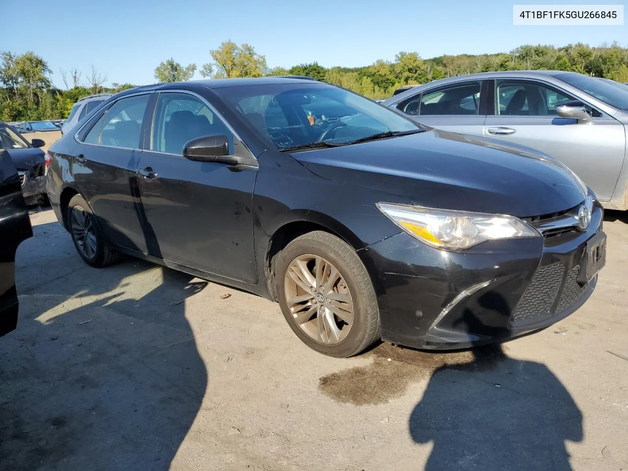 2016 Toyota Camry Le VIN: 4T1BF1FK5GU266845 Lot: 70537514