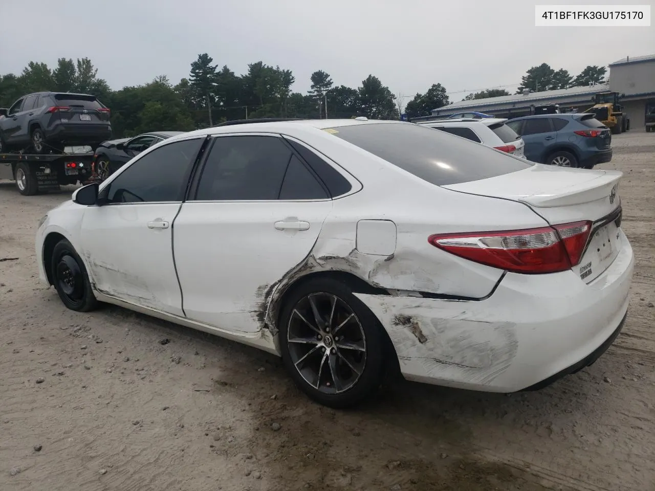 4T1BF1FK3GU175170 2016 Toyota Camry Le