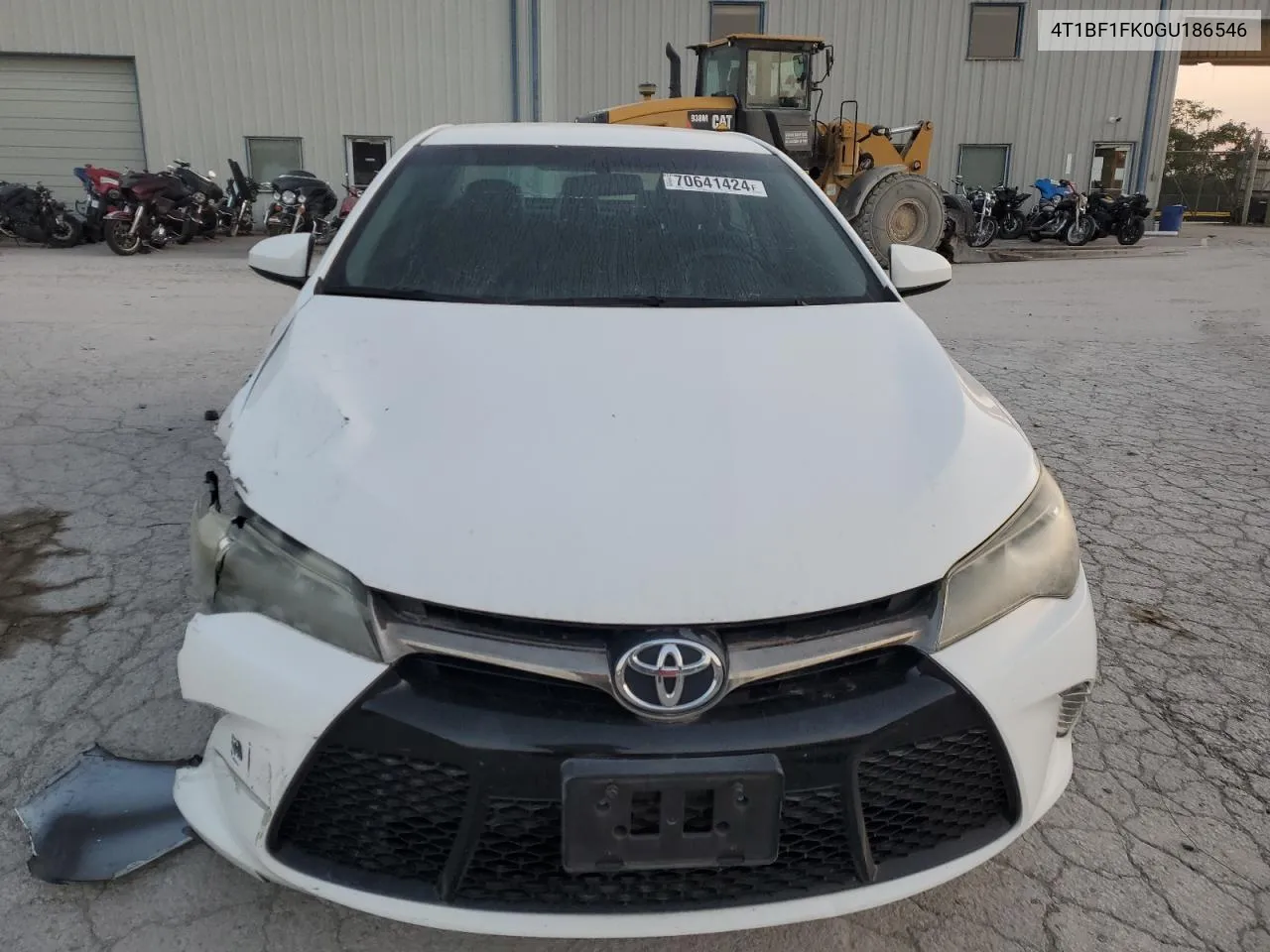 2016 Toyota Camry Le VIN: 4T1BF1FK0GU186546 Lot: 70641424