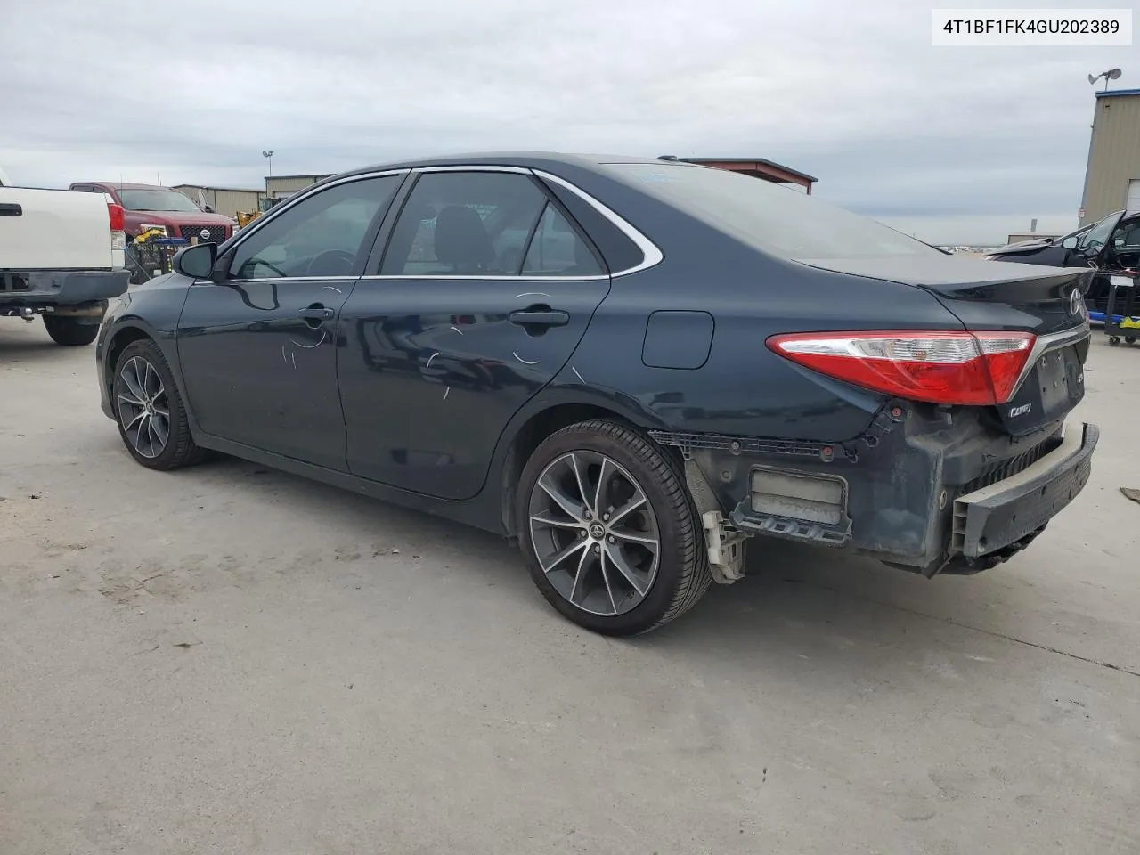 4T1BF1FK4GU202389 2016 Toyota Camry Le