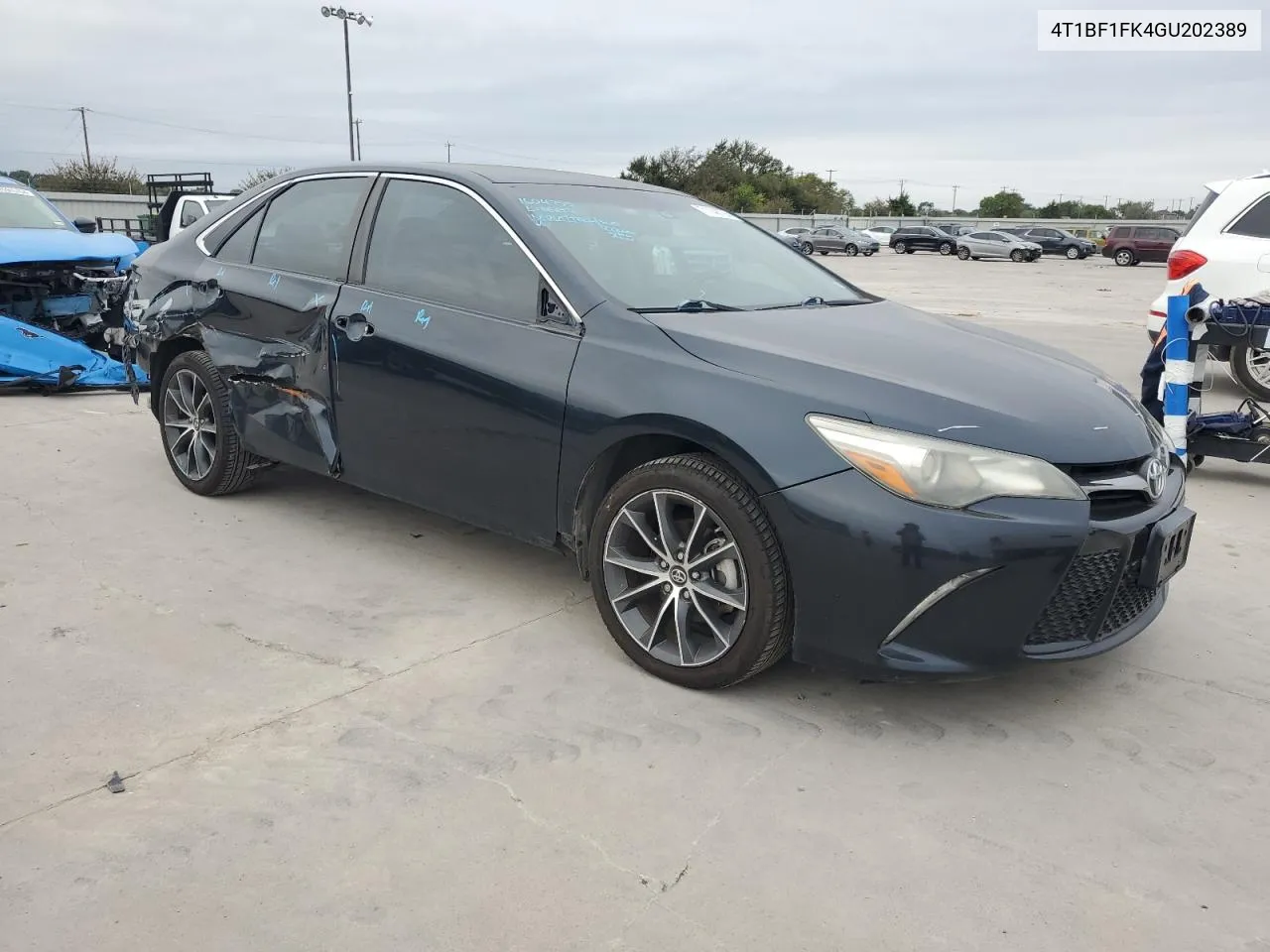 4T1BF1FK4GU202389 2016 Toyota Camry Le