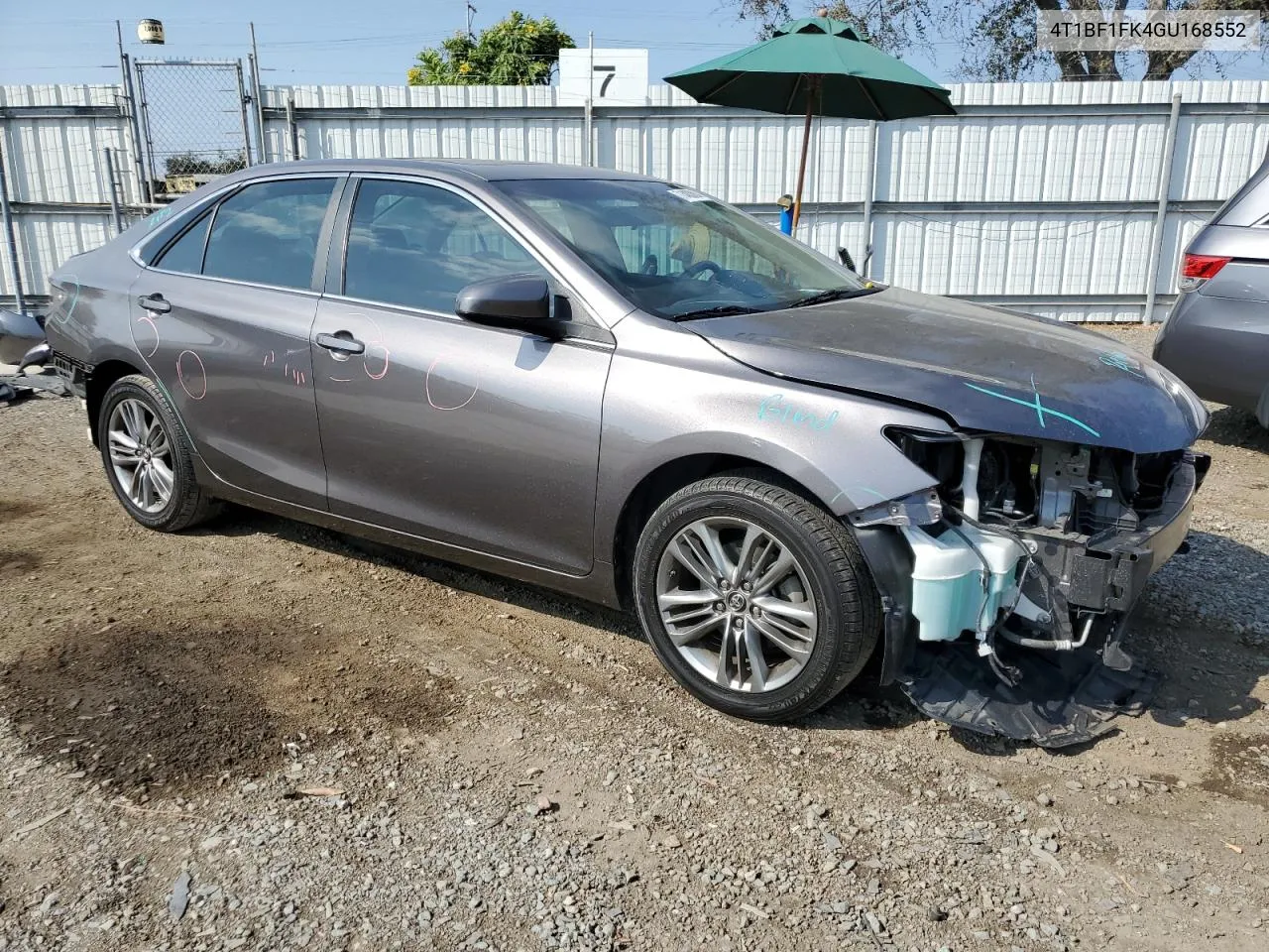 2016 Toyota Camry Le VIN: 4T1BF1FK4GU168552 Lot: 71483824