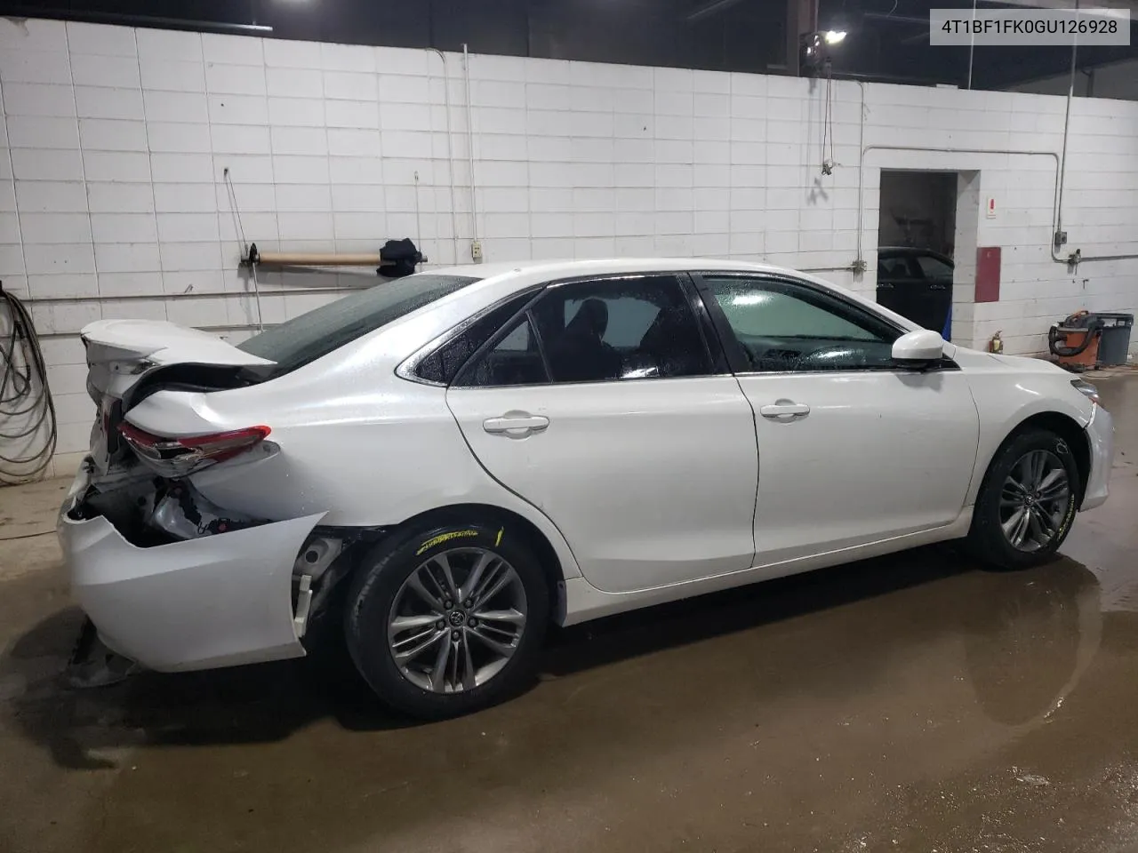 2016 Toyota Camry Le VIN: 4T1BF1FK0GU126928 Lot: 71489614