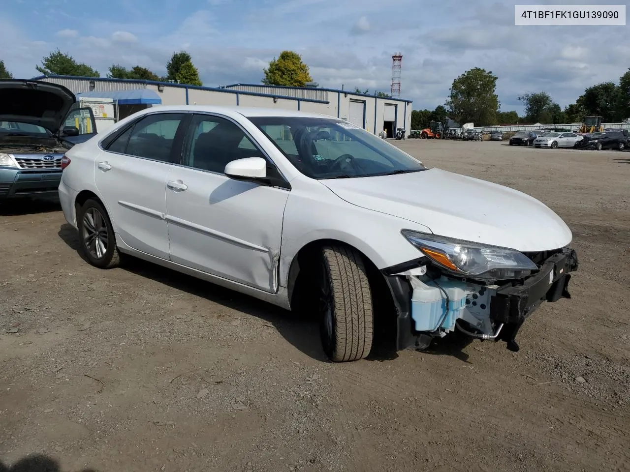 2016 Toyota Camry Le VIN: 4T1BF1FK1GU139090 Lot: 71820904