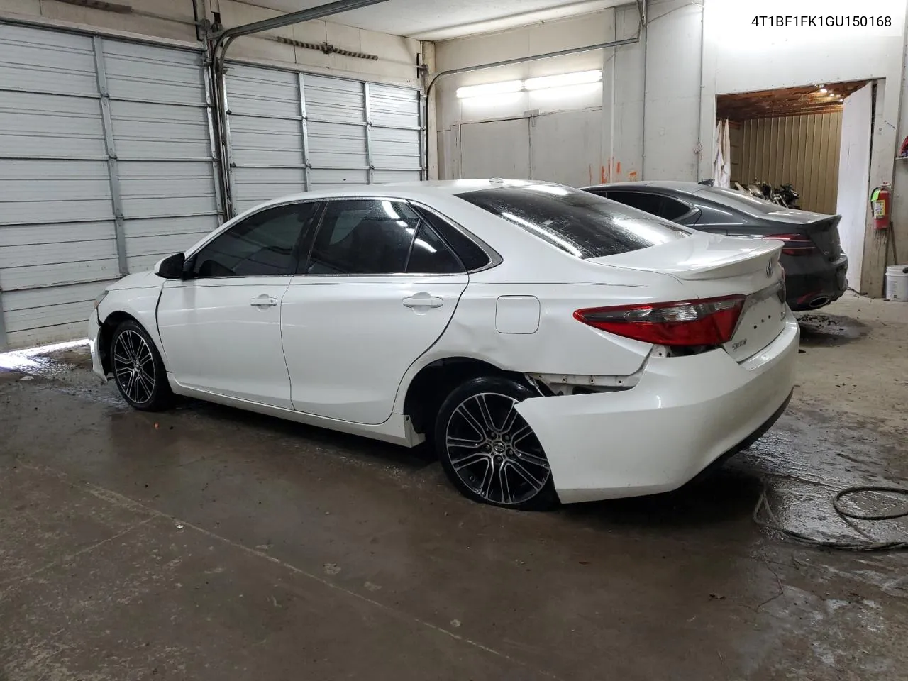 2016 Toyota Camry Le VIN: 4T1BF1FK1GU150168 Lot: 72447544