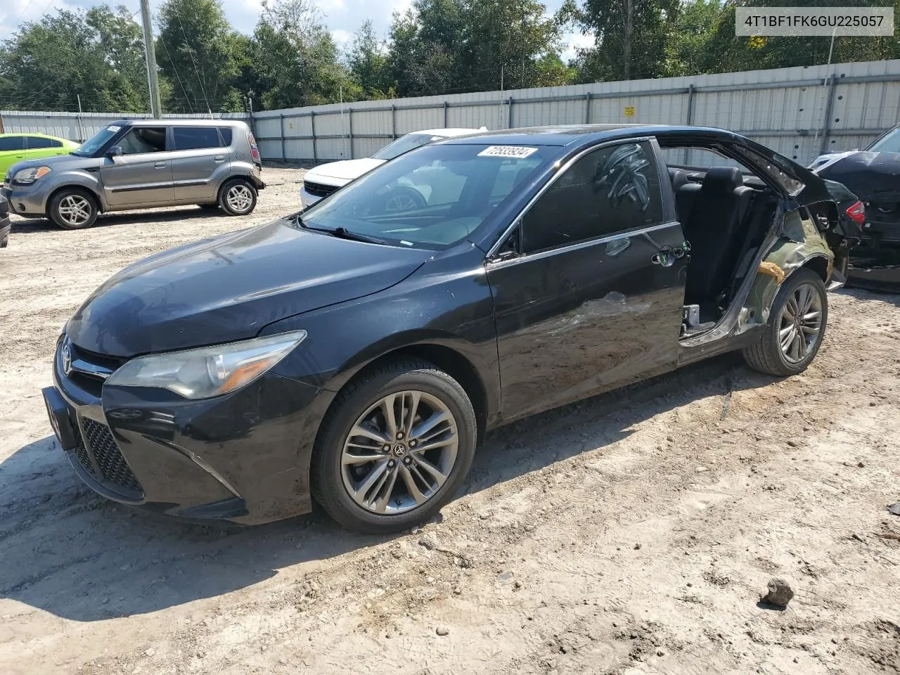 2016 Toyota Camry Le VIN: 4T1BF1FK6GU225057 Lot: 72533934