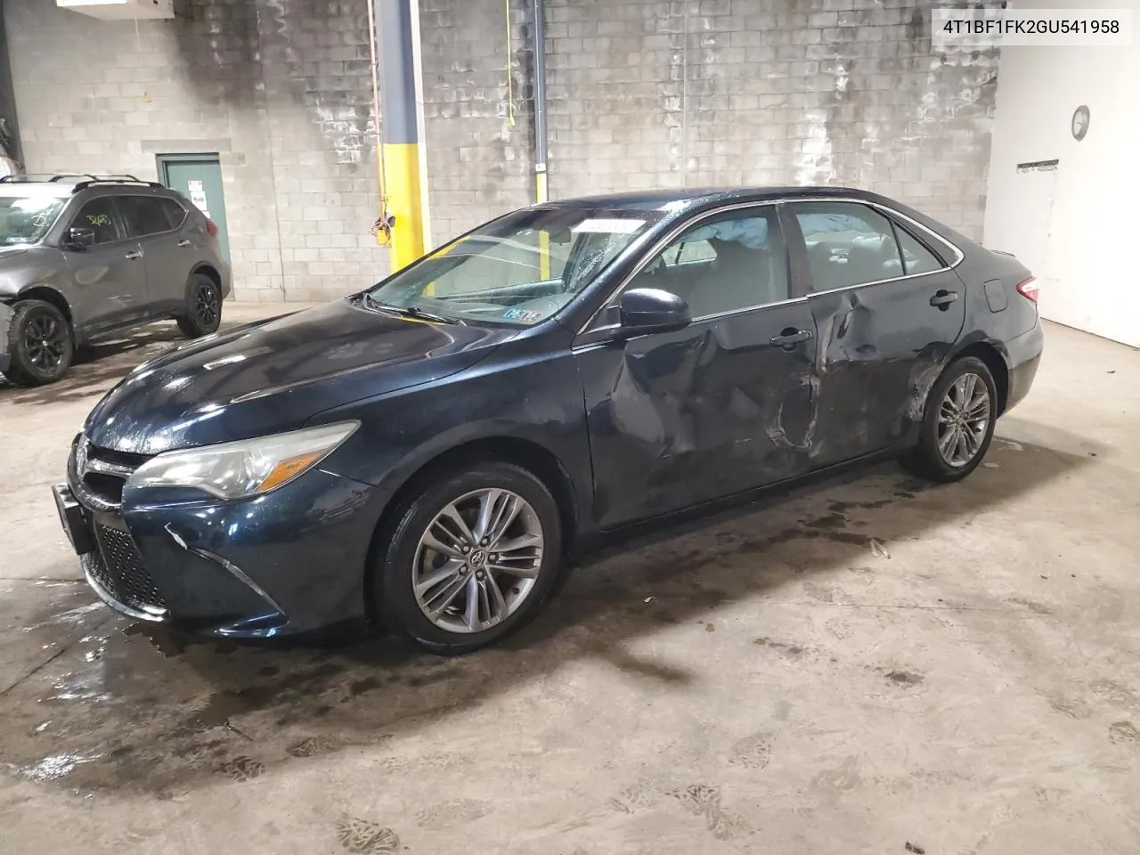 4T1BF1FK2GU541958 2016 Toyota Camry Le