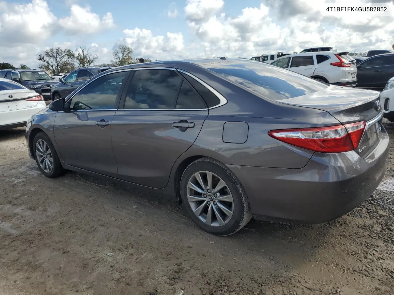 2016 Toyota Camry Le VIN: 4T1BF1FK4GU582852 Lot: 73774524