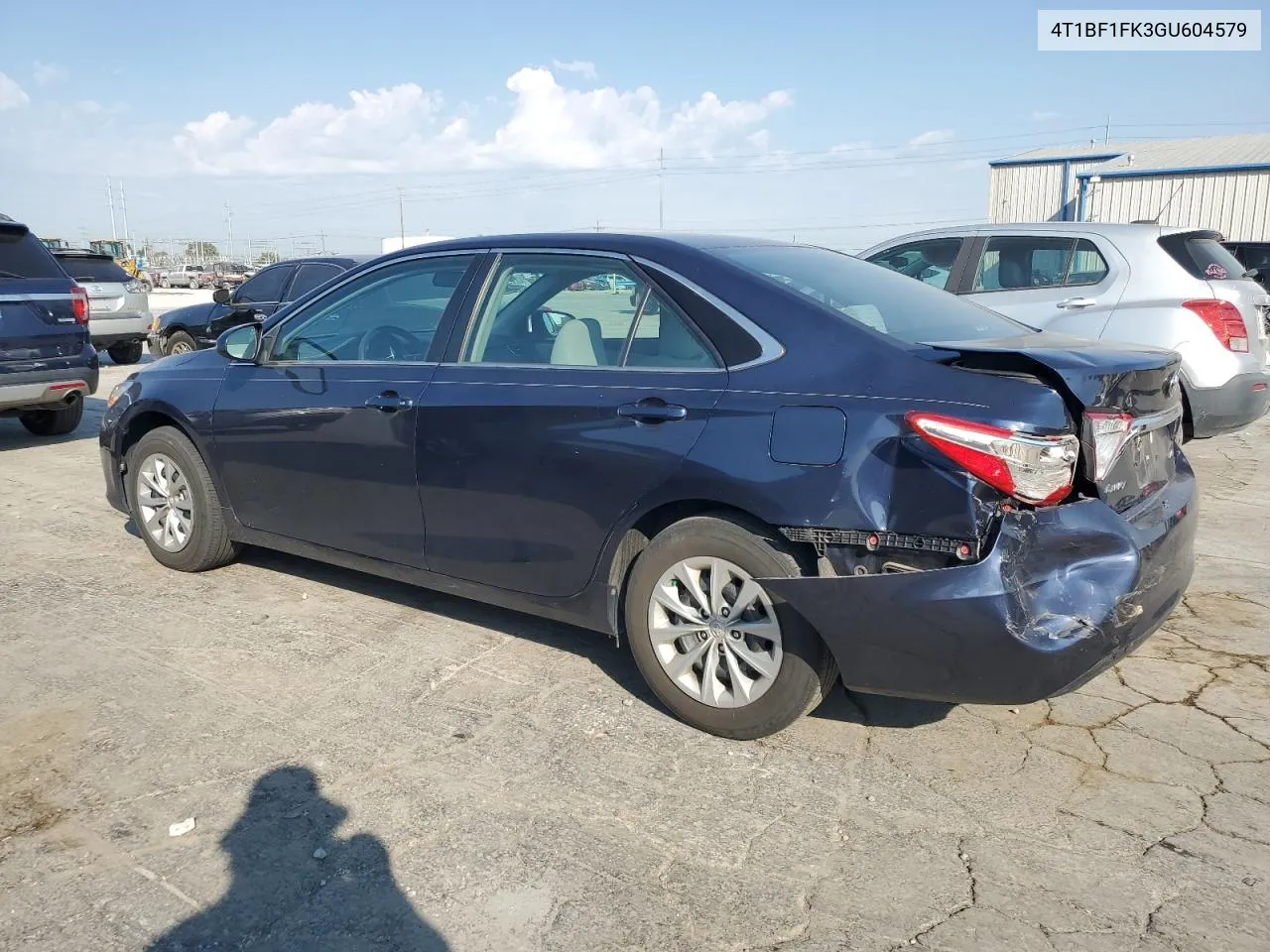 2016 Toyota Camry Le VIN: 4T1BF1FK3GU604579 Lot: 73921424