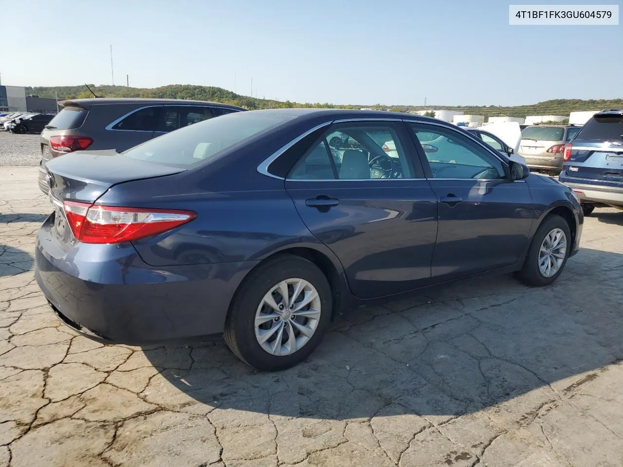 2016 Toyota Camry Le VIN: 4T1BF1FK3GU604579 Lot: 73921424