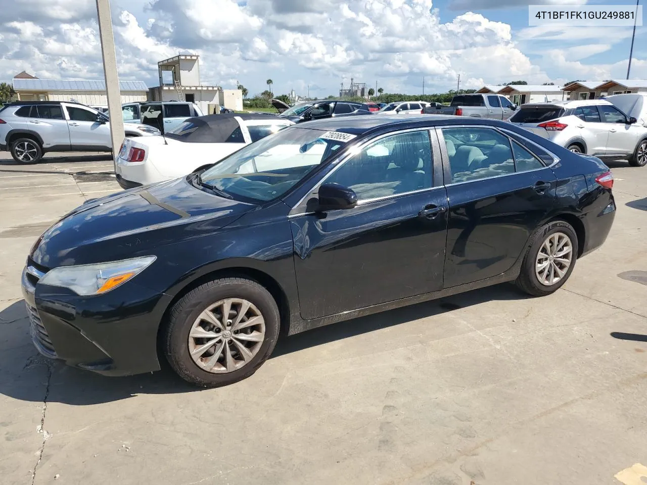 4T1BF1FK1GU249881 2016 Toyota Camry Le