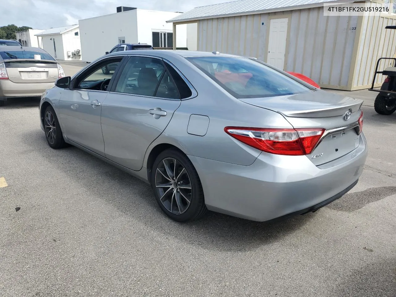 4T1BF1FK2GU519216 2016 Toyota Camry Le