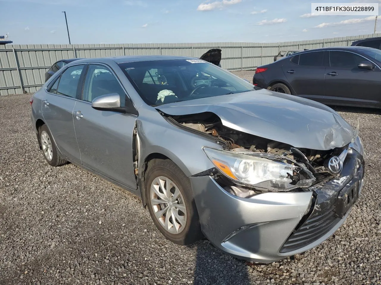 2016 Toyota Camry Le VIN: 4T1BF1FK3GU228899 Lot: 74501464