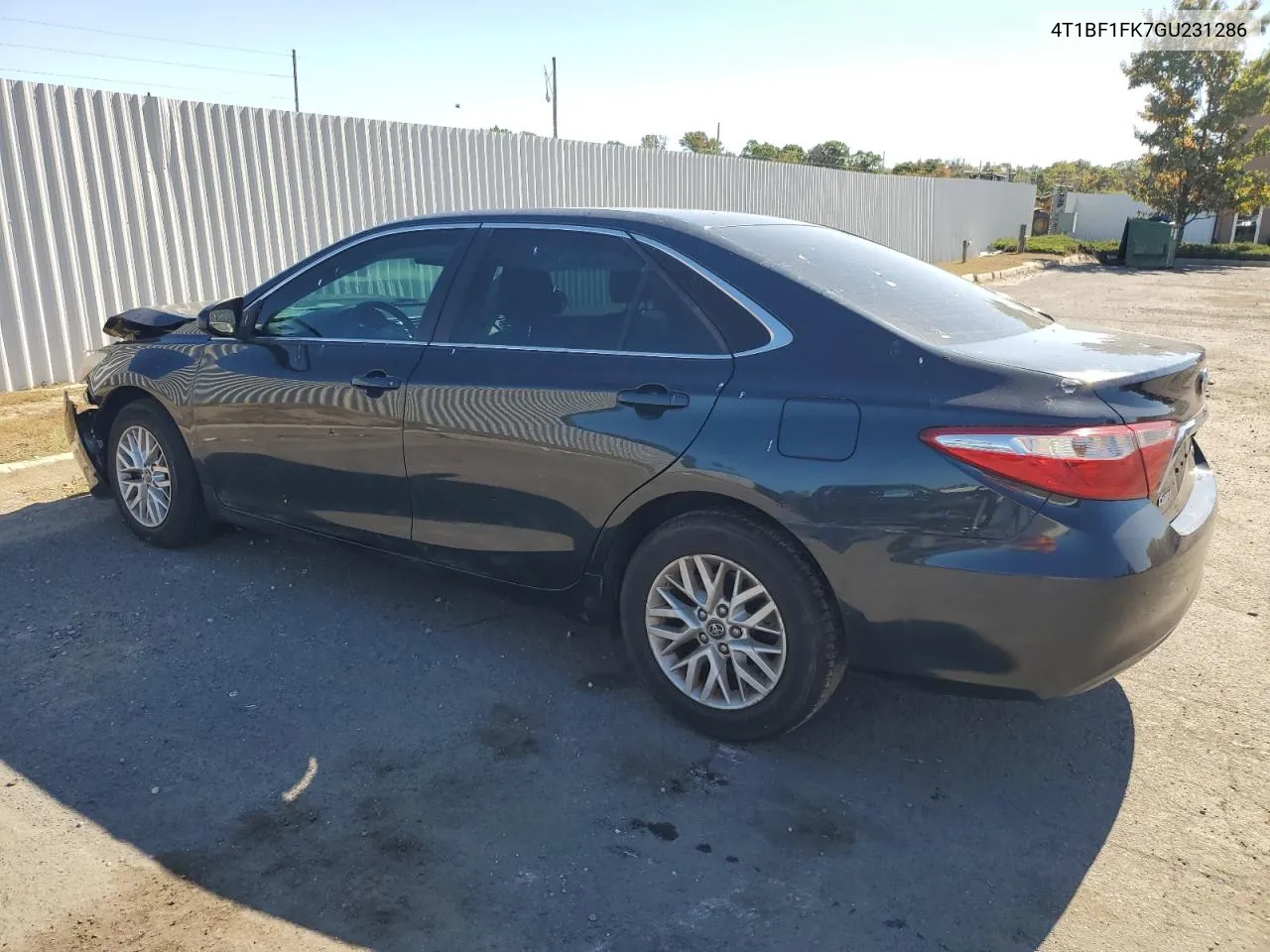 4T1BF1FK7GU231286 2016 Toyota Camry Le