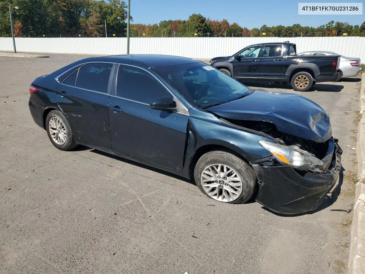 2016 Toyota Camry Le VIN: 4T1BF1FK7GU231286 Lot: 75588204