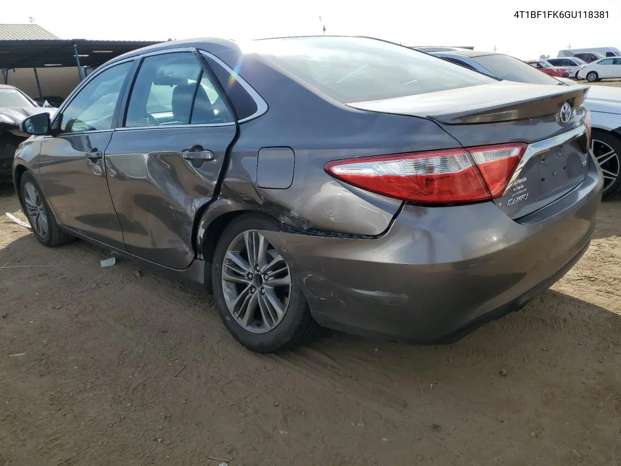 2016 Toyota Camry Le VIN: 4T1BF1FK6GU118381 Lot: 75668204