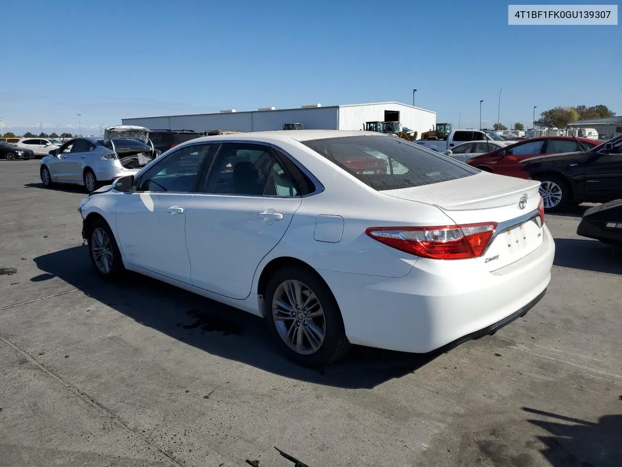 4T1BF1FK0GU139307 2016 Toyota Camry Le