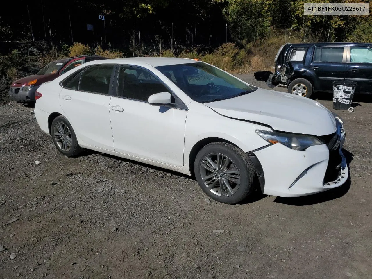 2016 Toyota Camry Le VIN: 4T1BF1FK0GU228617 Lot: 76407104