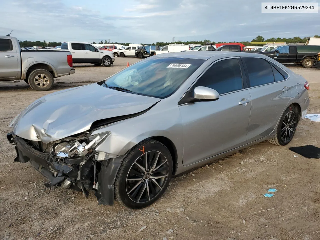 2016 Toyota Camry Le VIN: 4T4BF1FK2GR529234 Lot: 76686184