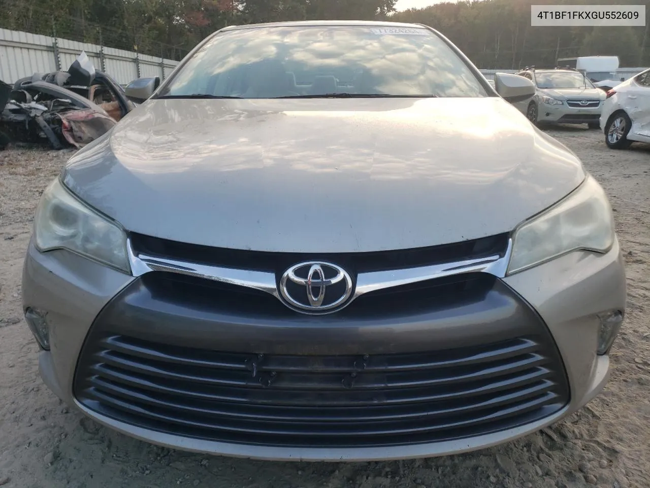 2016 Toyota Camry Le VIN: 4T1BF1FKXGU552609 Lot: 77324264