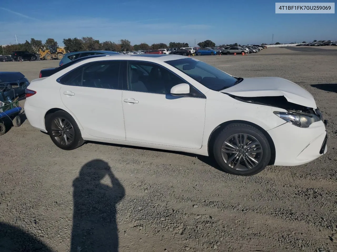 4T1BF1FK7GU259069 2016 Toyota Camry Le