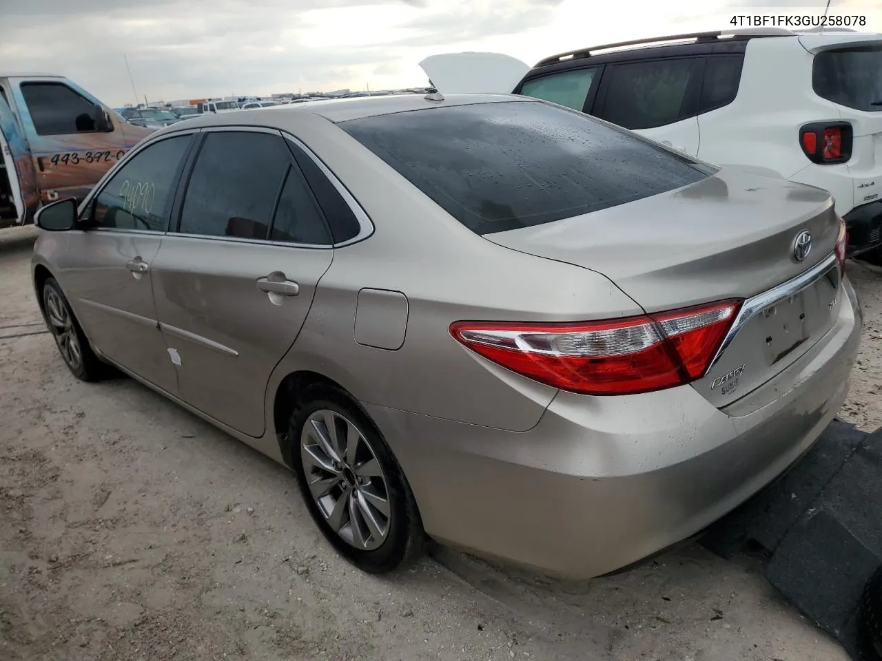 2016 Toyota Camry Le VIN: 4T1BF1FK3GU258078 Lot: 77746124