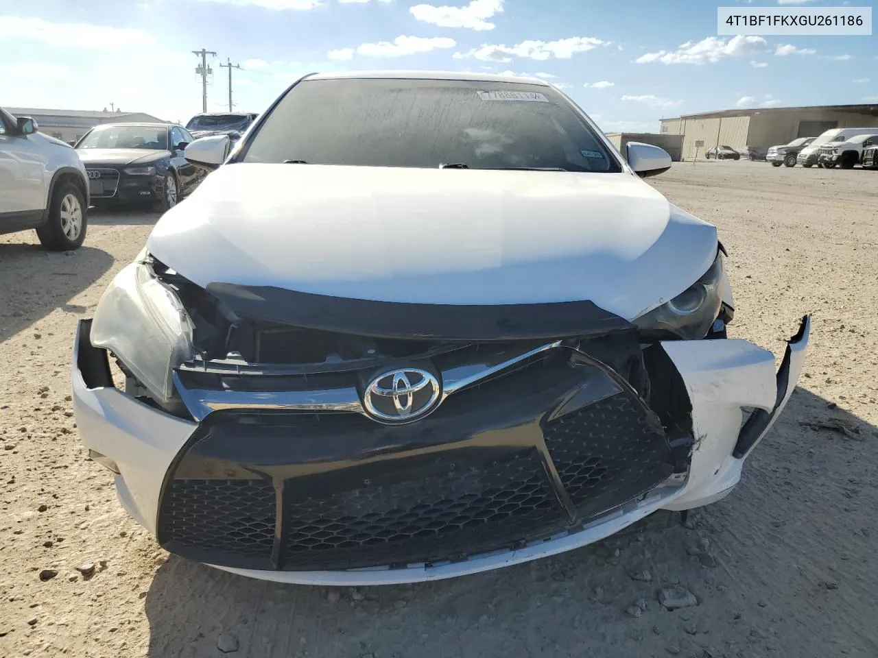 4T1BF1FKXGU261186 2016 Toyota Camry Le