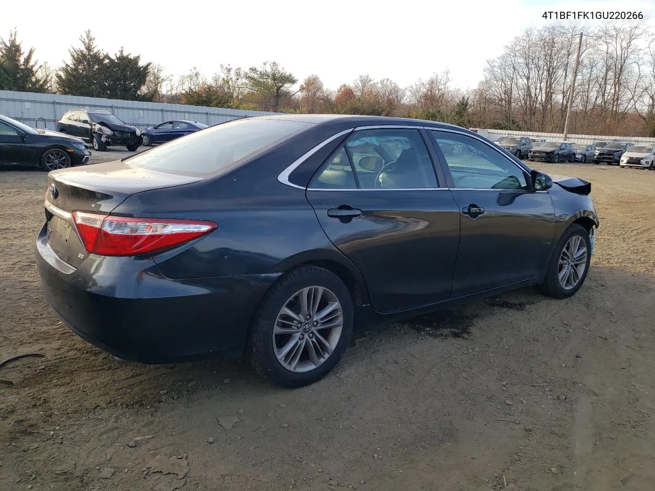 2016 Toyota Camry Le VIN: 4T1BF1FK1GU220266 Lot: 78838514