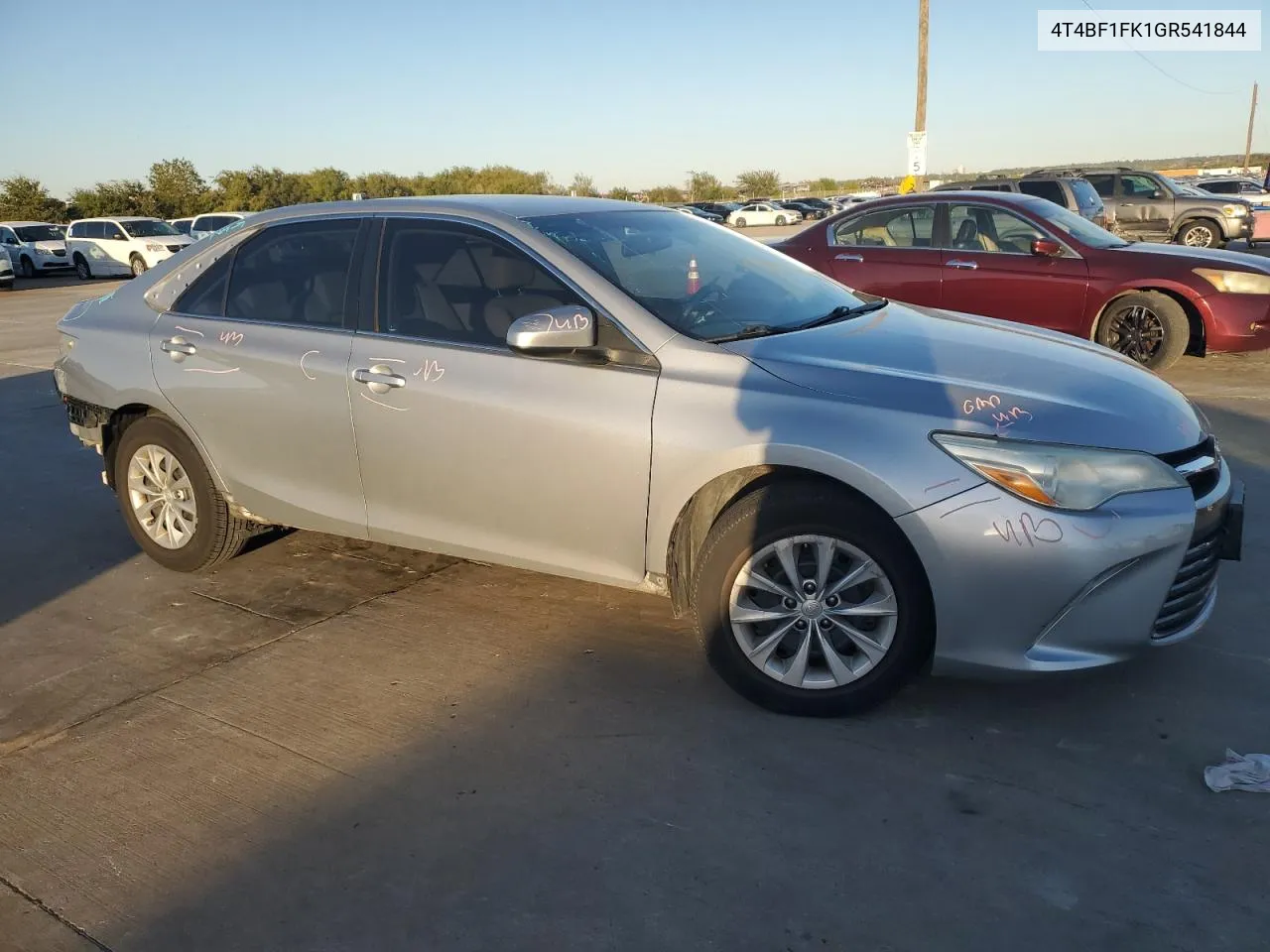 4T4BF1FK1GR541844 2016 Toyota Camry Le