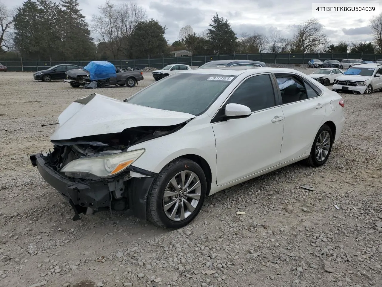 4T1BF1FK8GU504039 2016 Toyota Camry Le