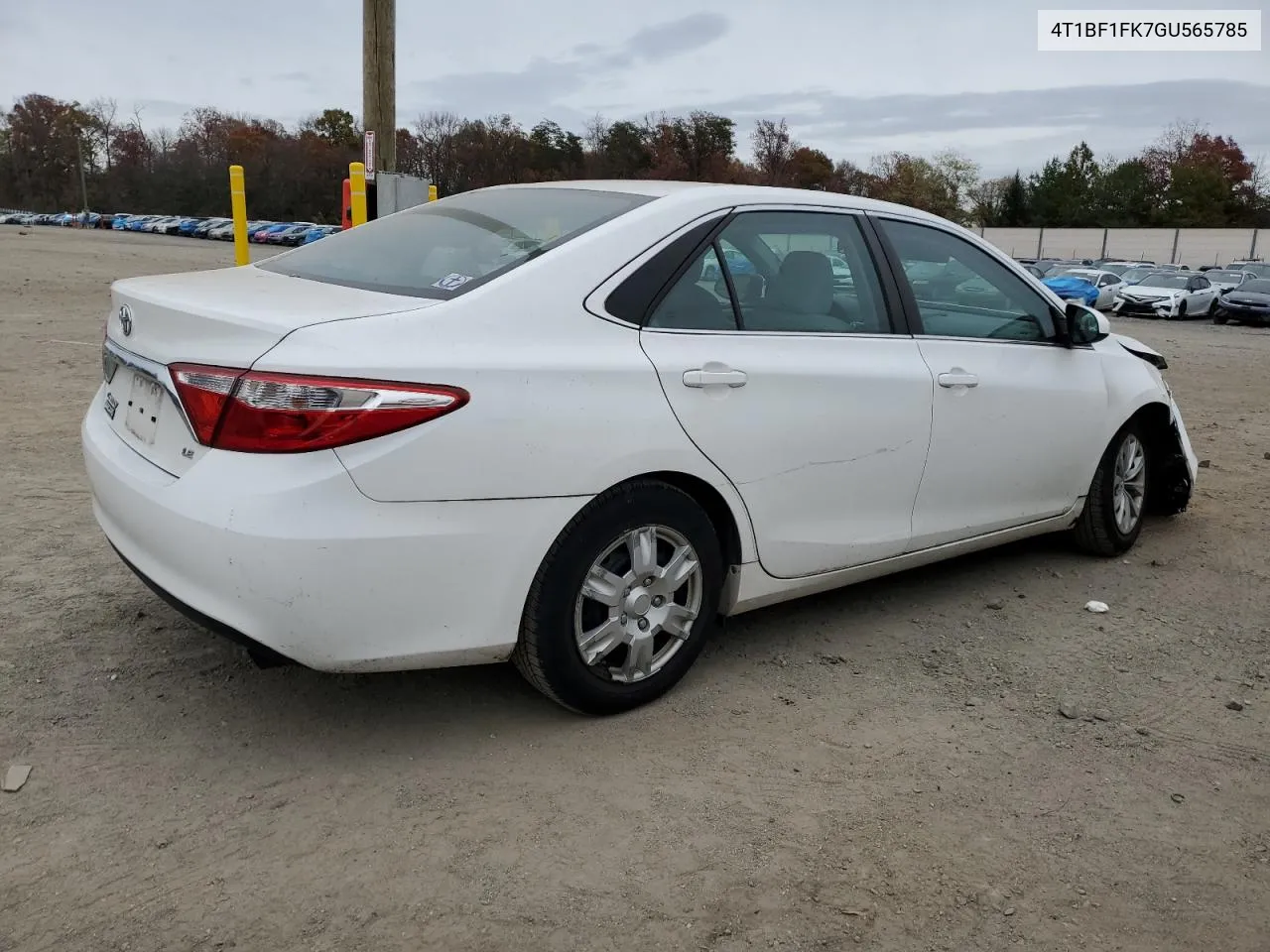 2016 Toyota Camry Le VIN: 4T1BF1FK7GU565785 Lot: 80226234