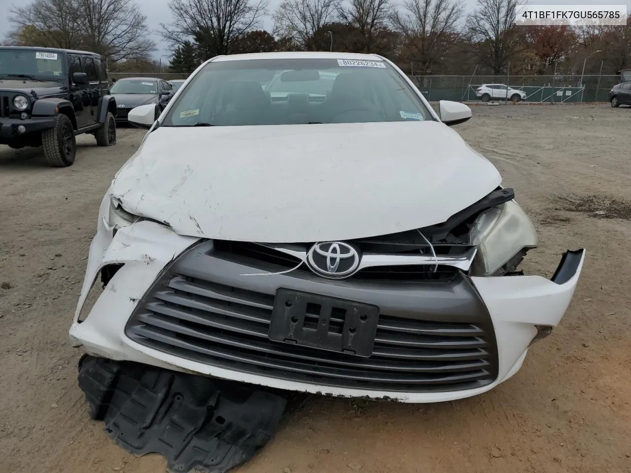 2016 Toyota Camry Le VIN: 4T1BF1FK7GU565785 Lot: 80226234