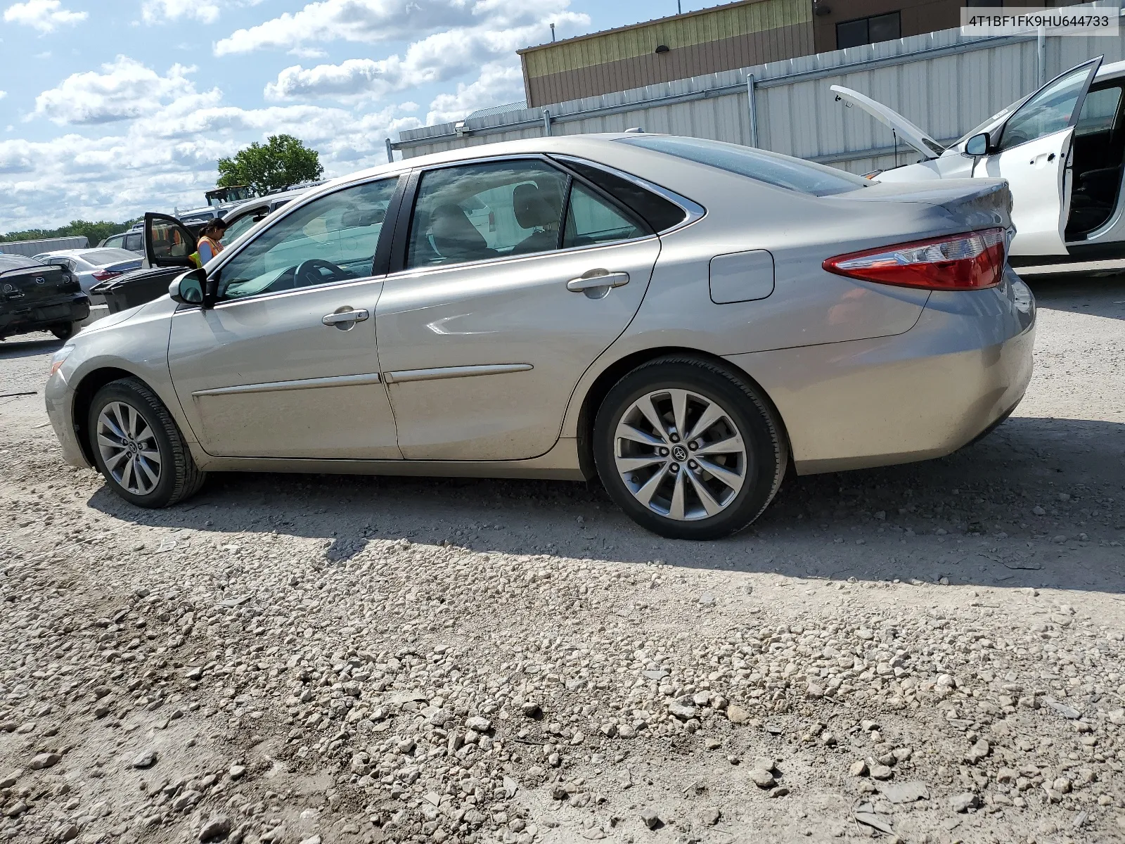 2017 Toyota Camry Le VIN: 4T1BF1FK9HU644733 Lot: 63488674