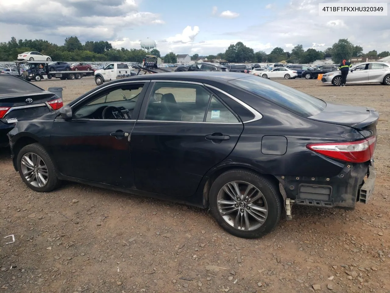 4T1BF1FKXHU320349 2017 Toyota Camry Le