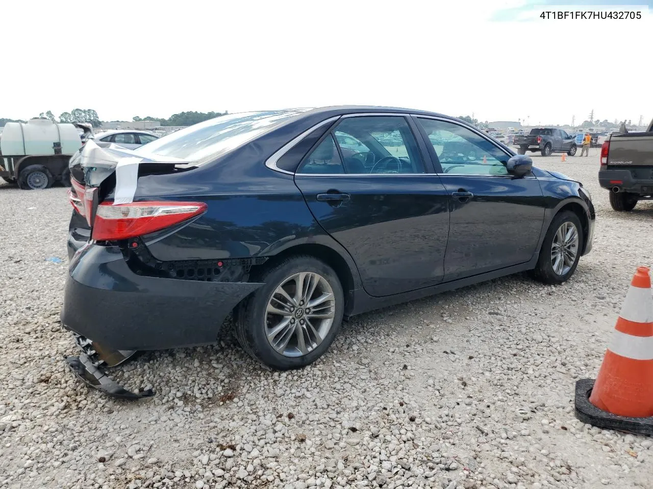 2017 Toyota Camry Le VIN: 4T1BF1FK7HU432705 Lot: 69283014