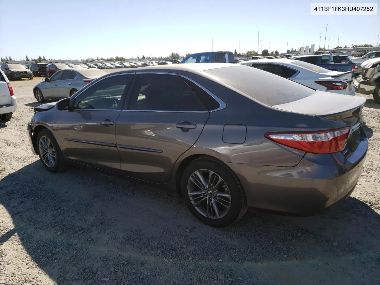 4T1BF1FK3HU407252 2017 Toyota Camry Le