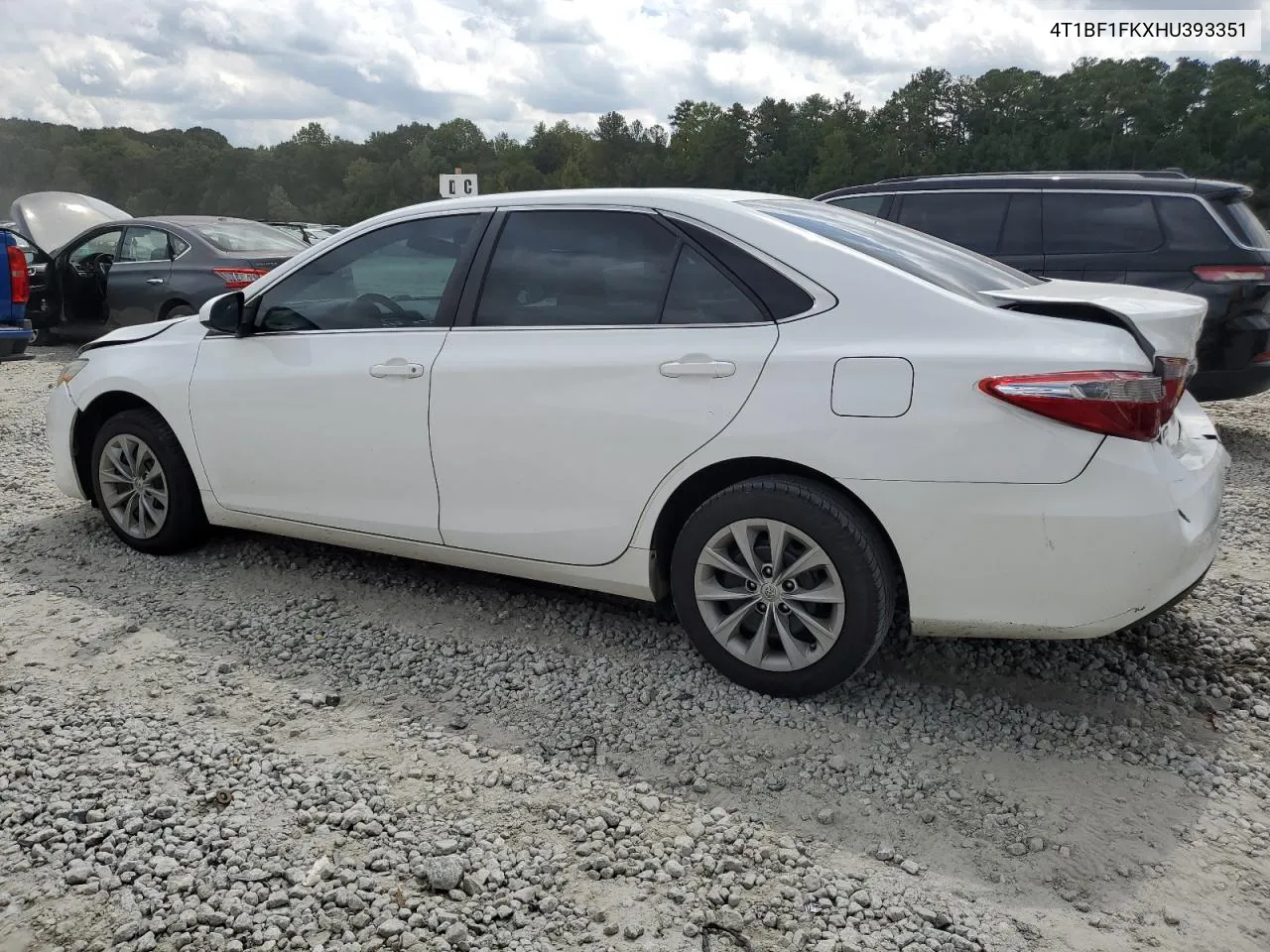 2017 Toyota Camry Le VIN: 4T1BF1FKXHU393351 Lot: 72116644