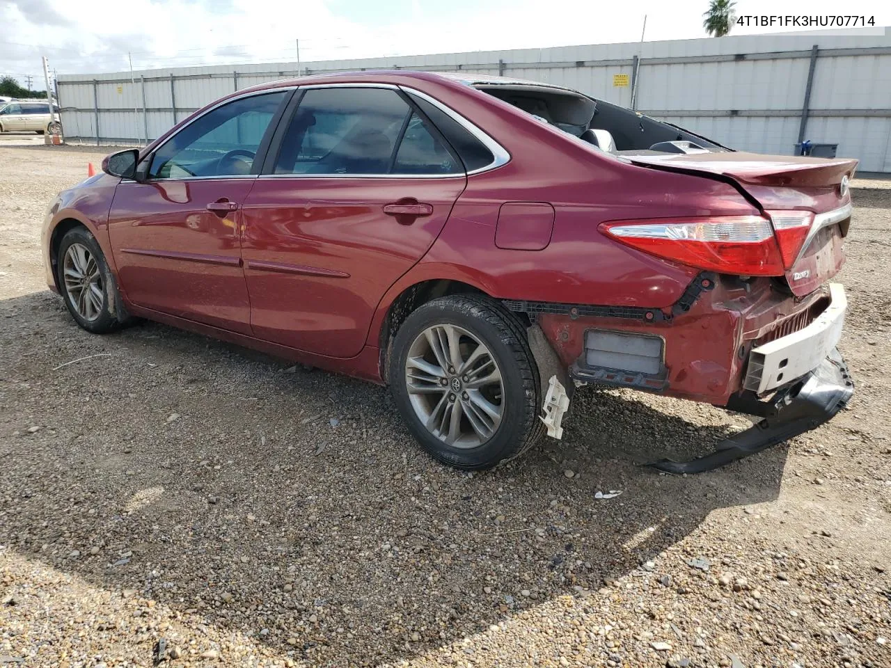 4T1BF1FK3HU707714 2017 Toyota Camry Le